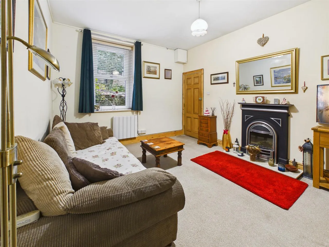 Corbar Road, Buxton, photo 4