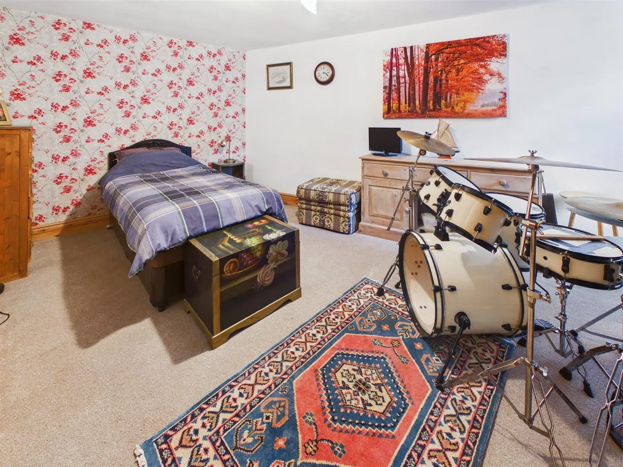 Corbar Road, Buxton, photo 7