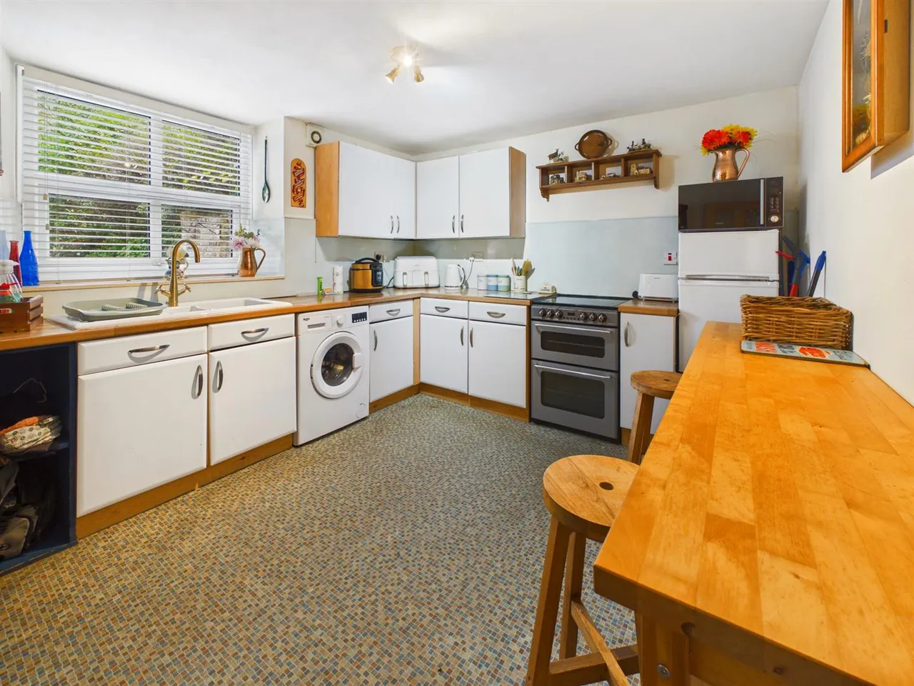 Corbar Road, Buxton, photo 14