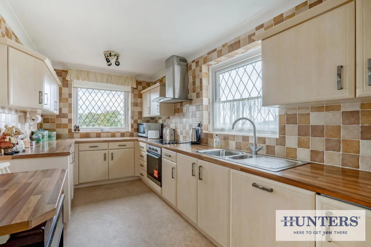Rufford Avenue, Yeadon, LS19, photo 6