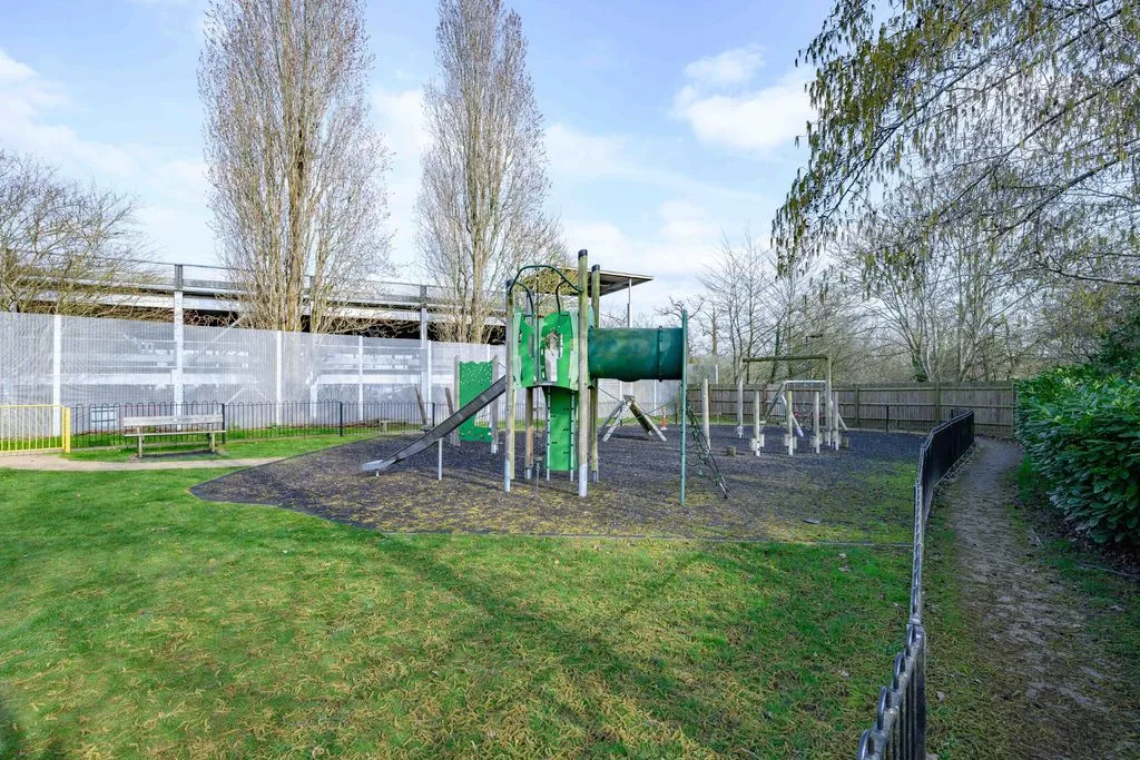 Dakota House, Welwyn Garden City AL7 1GJ, photo 15