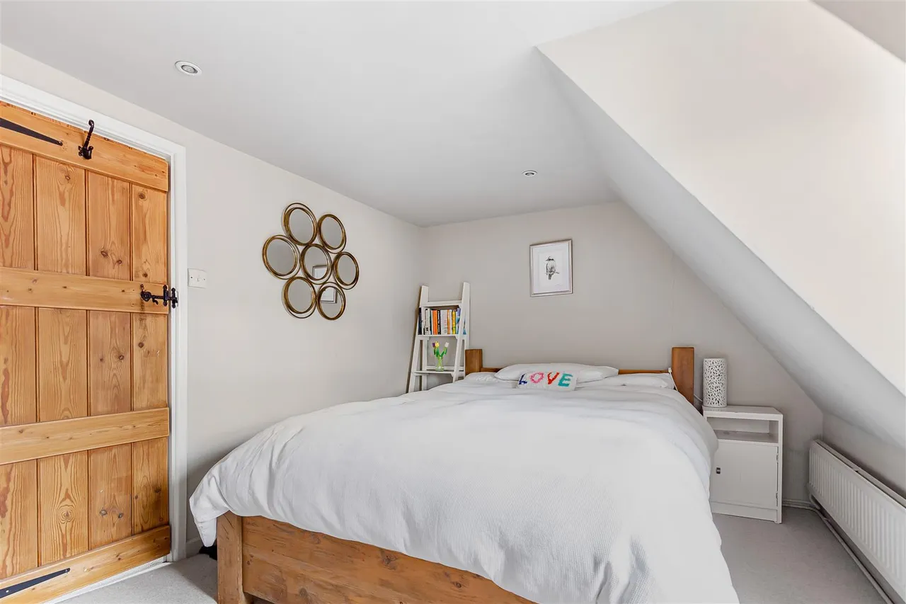 North Street, Hundon, CO10, photo 18