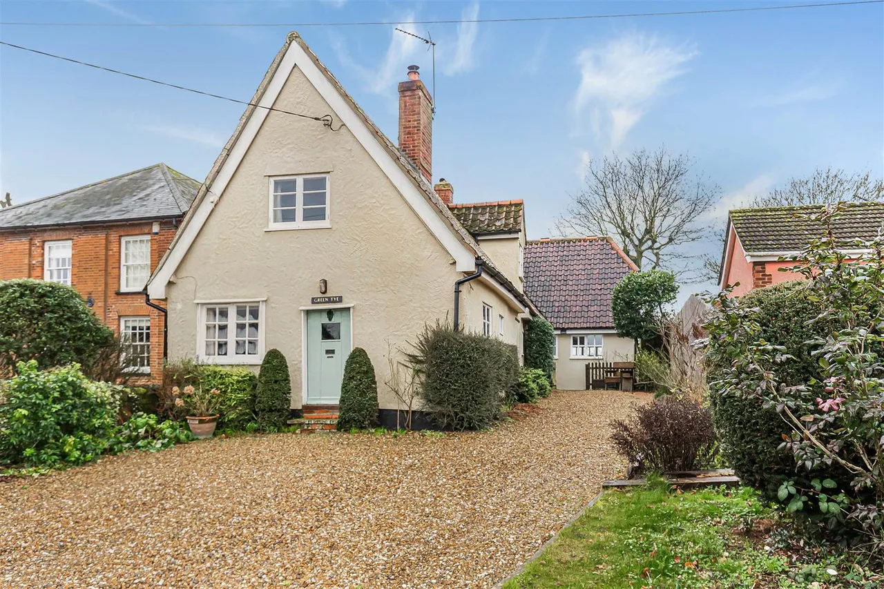 4 bed property for sale, North Street, Hundon, CO10