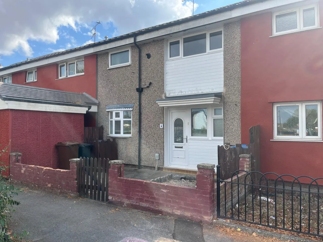 3 bed house for sale — Leeming Garth, Bransholme, Hull