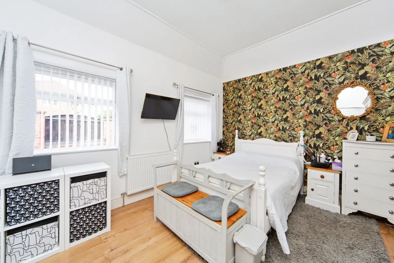 Old Chester Road, Bebington, CH63, photo 10