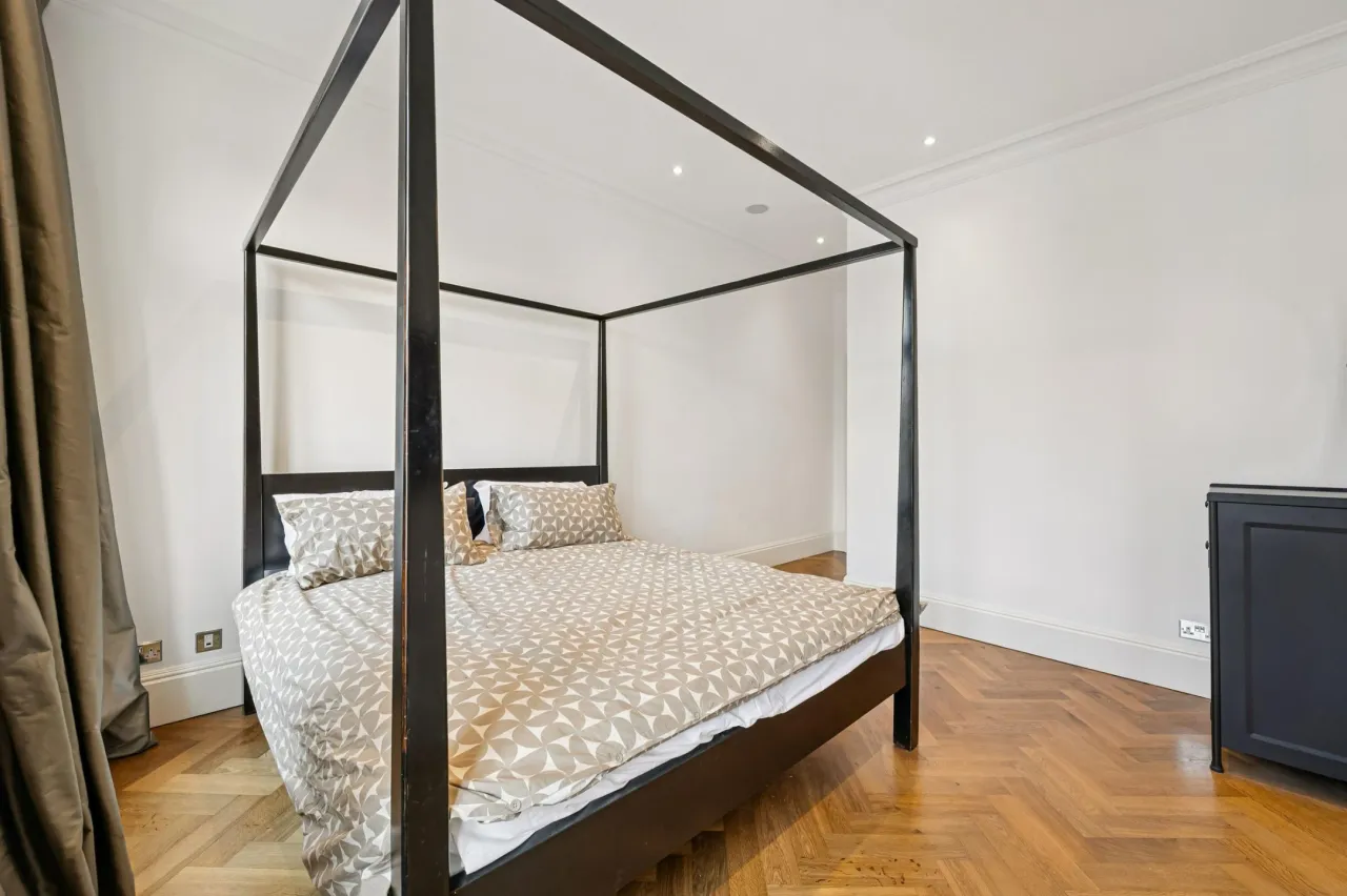 South Audley Street, London, W1K, photo 13