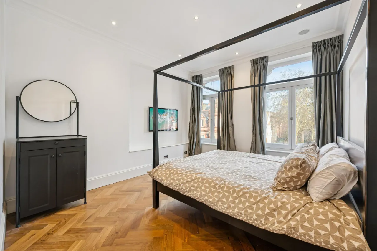South Audley Street, London, W1K, photo 11