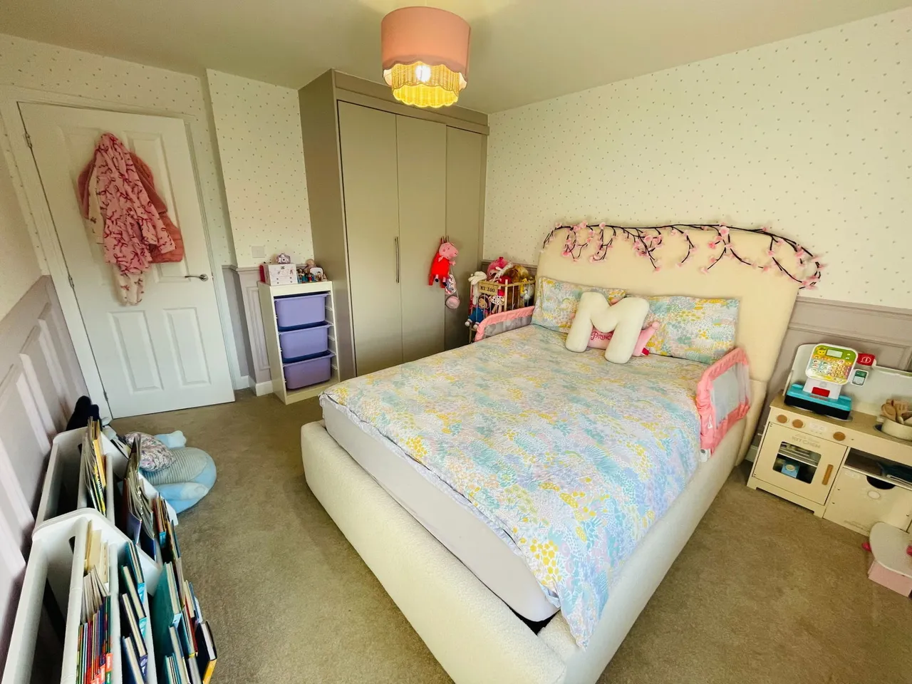 Cruck Barn Road, Penistone, photo 13
