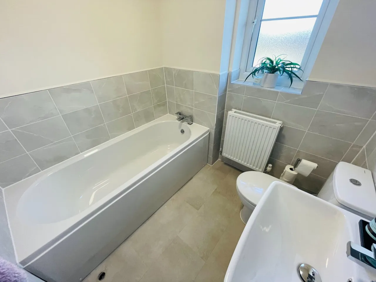 Cruck Barn Road, Penistone, photo 16