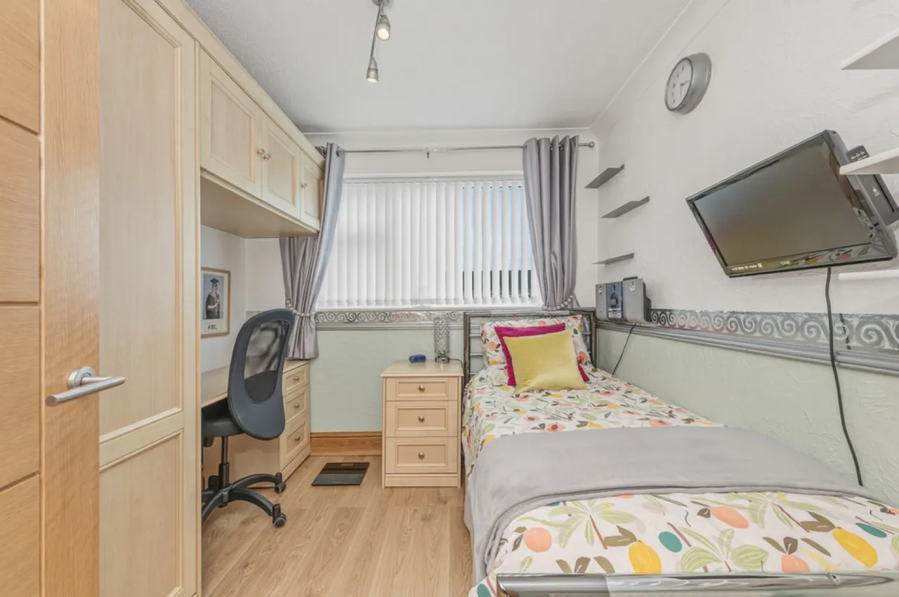 Manor Park Way, Lepton, HD8, photo 7