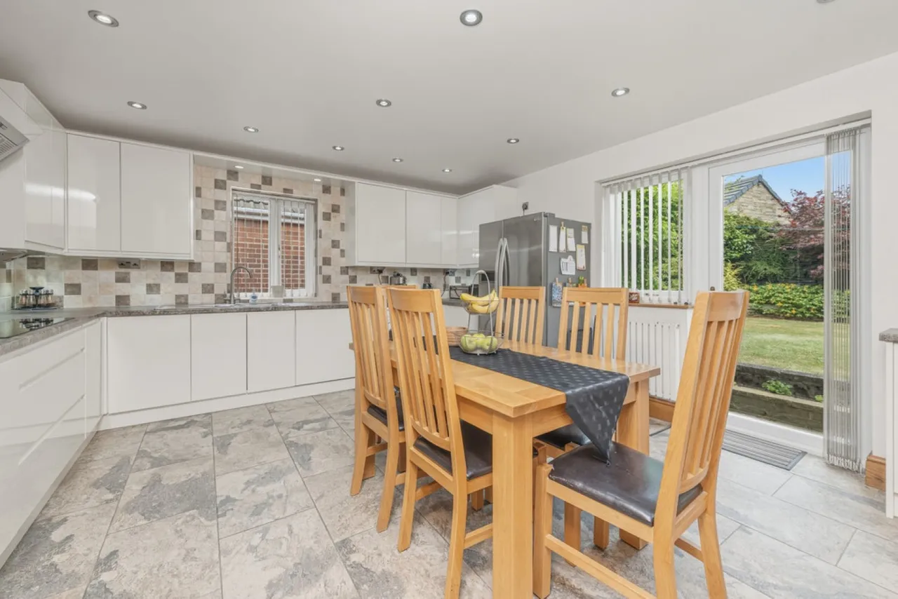 Manor Park Way, Lepton, HD8, photo 2
