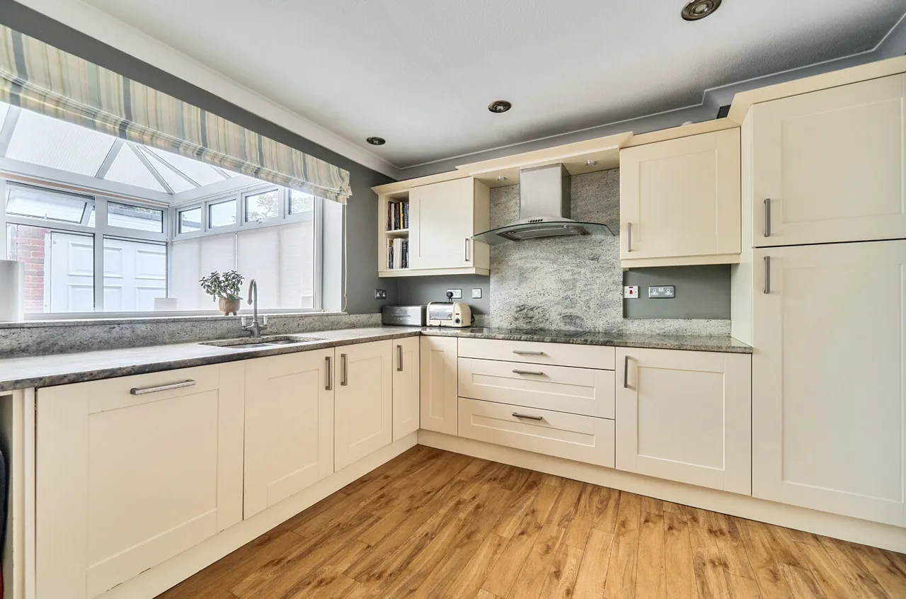 Gipsy Lane, Wokingham, RG40, photo 9