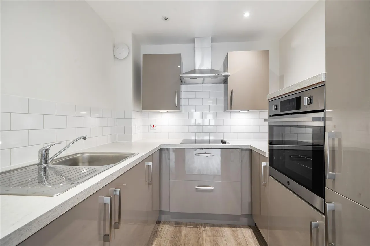 Stratford Road, Shirley, B90, photo 2