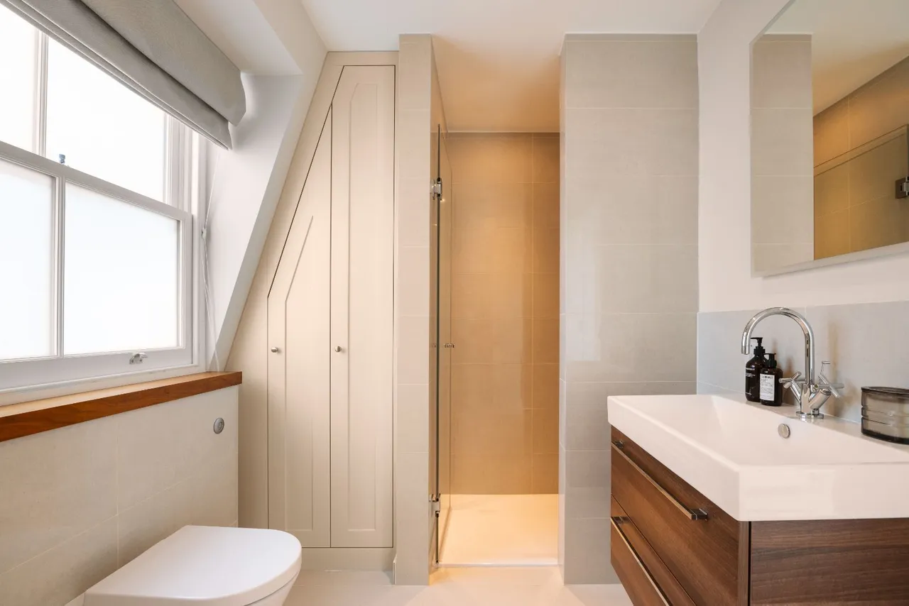 Lancaster Mews, London, W2, photo 5