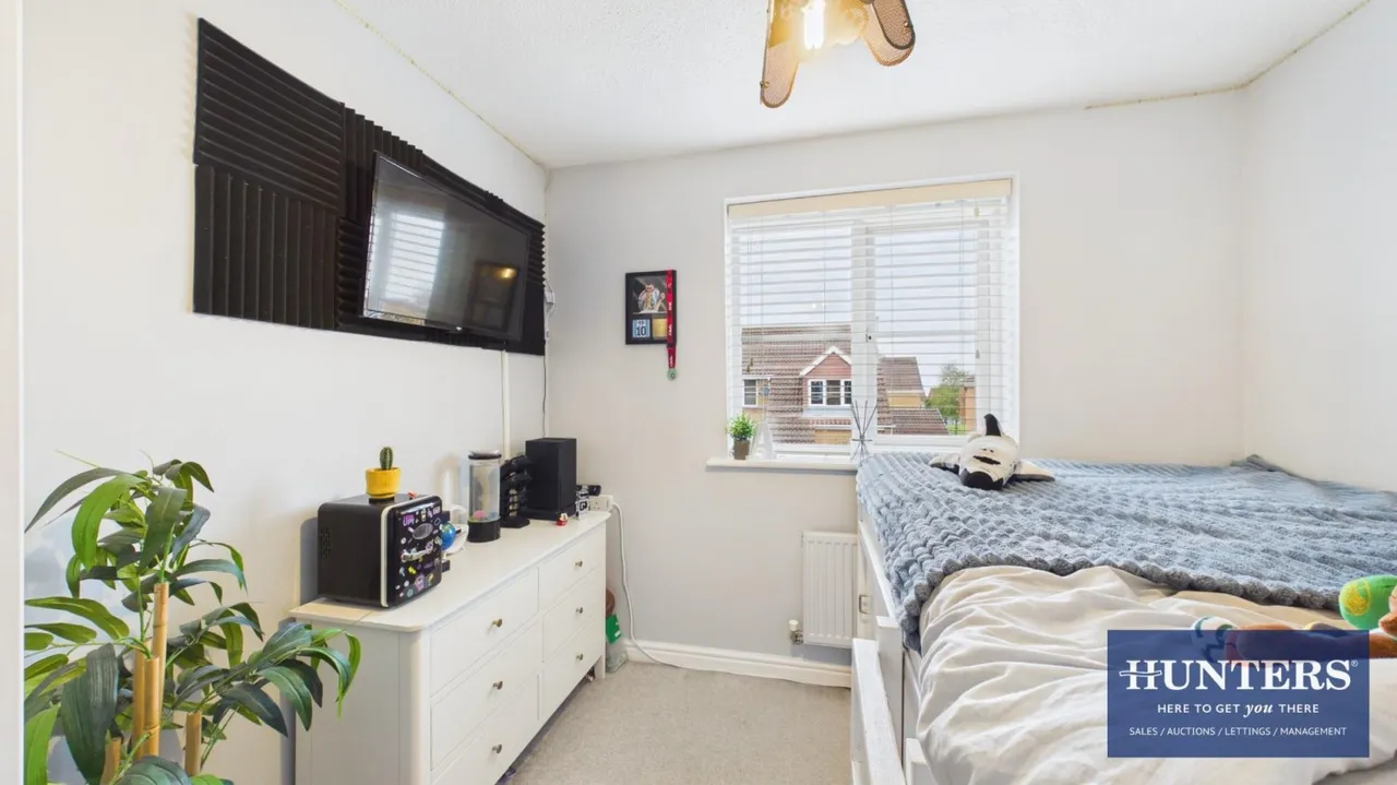 Halesworth Drive, South Hylton, SR4, photo 16