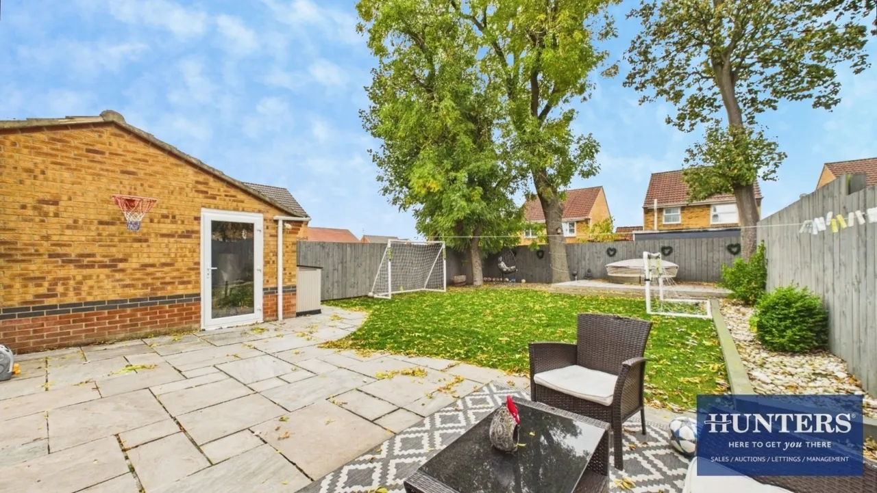 Halesworth Drive, South Hylton, SR4, photo 19