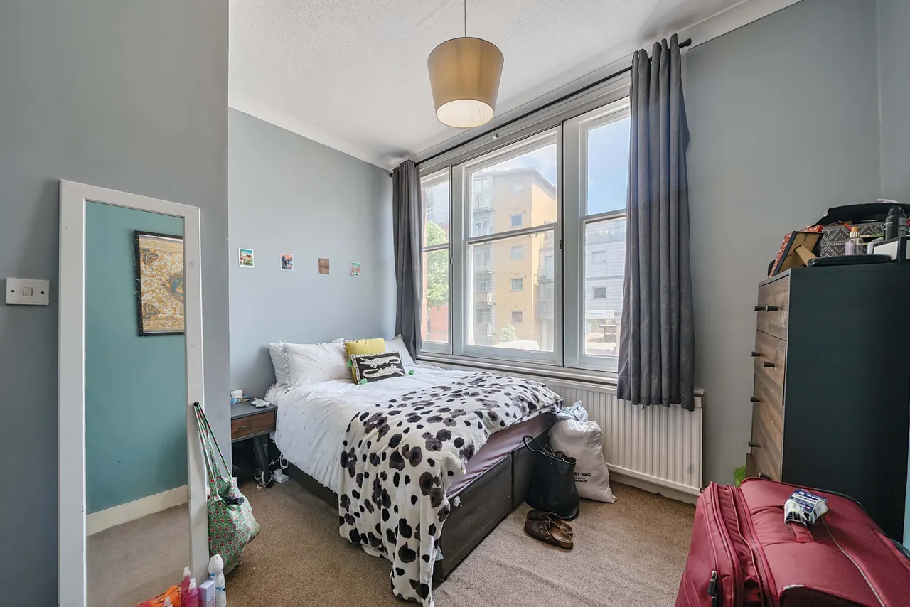 Flat 1, 334 Wandsworth Bridge Road, London, photo 6