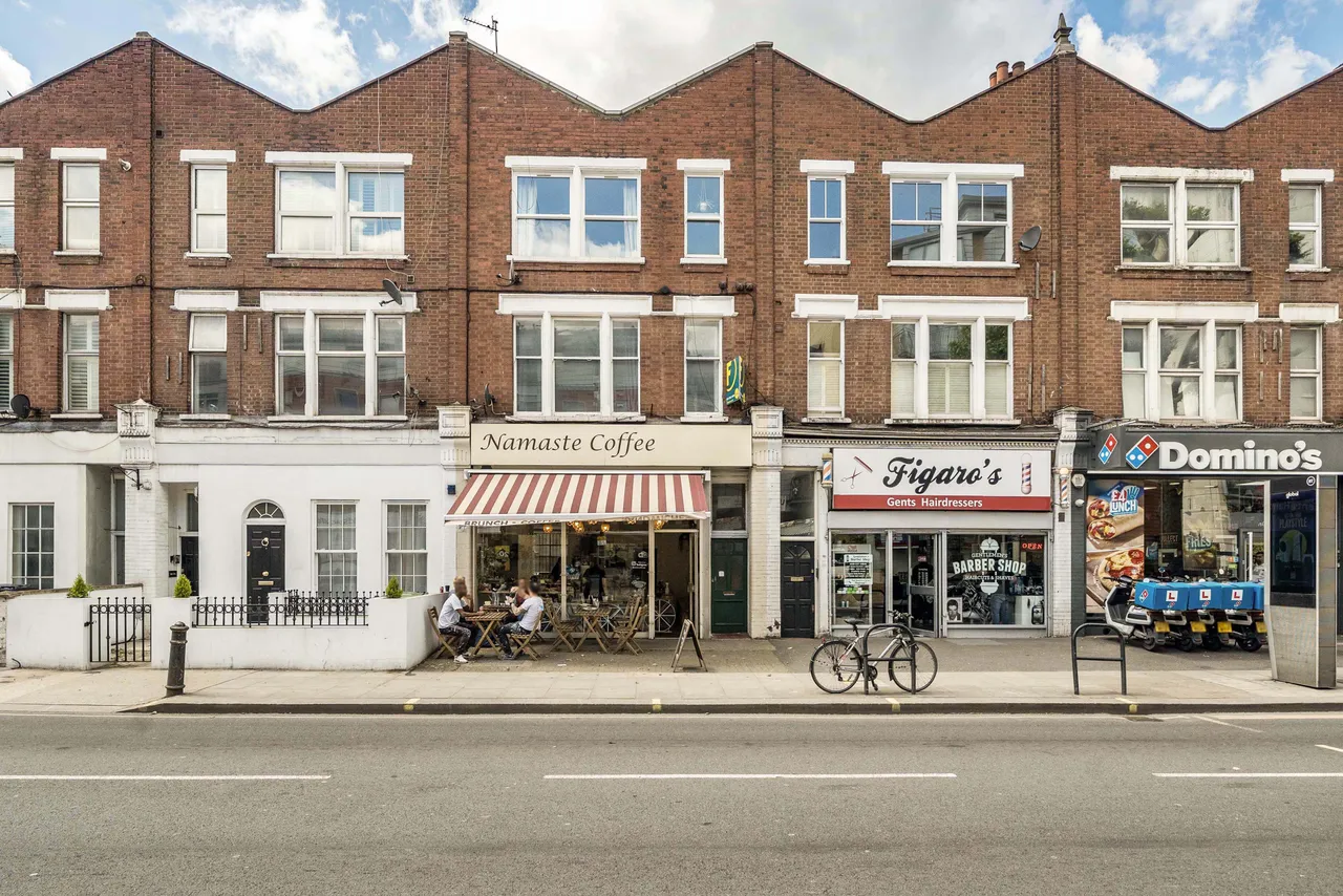 Flat 1, 334 Wandsworth Bridge Road, London, photo 9