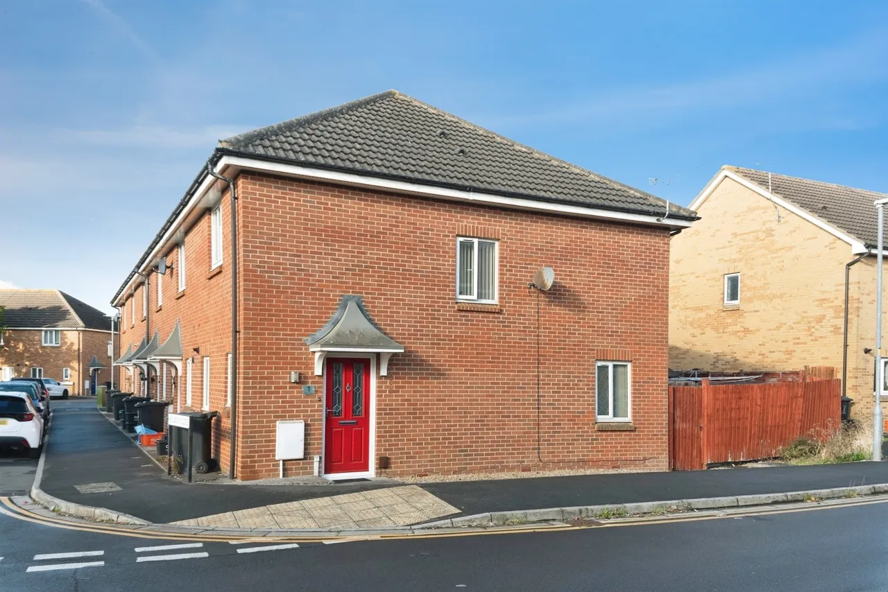 2 bed house for sale, Welbeck Close, Swindon, SN3