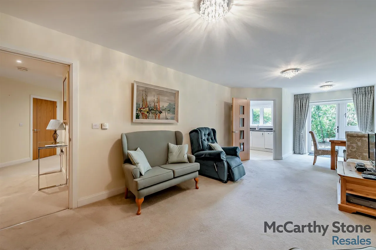 2 bed flat for sale, Northwick Park Road, Harrow, HA1