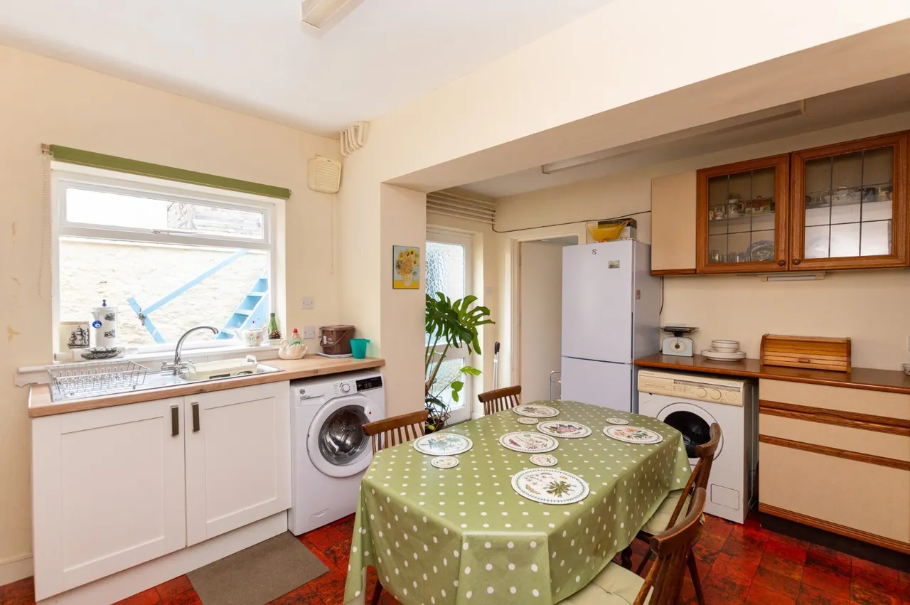 Church Street, Caernarfon, LL55, photo 4