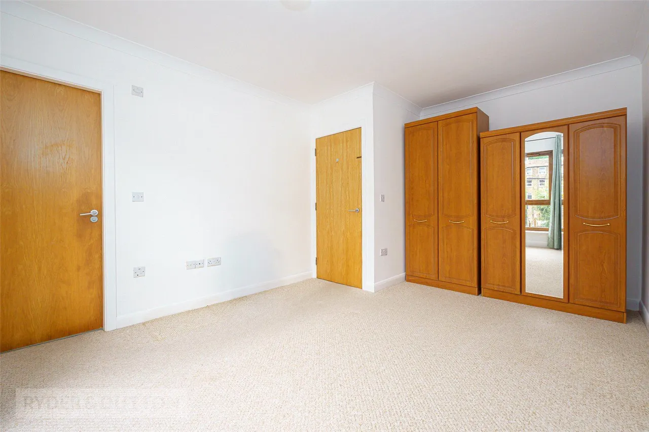 Victoria Mills, Holmfirth, HD9, photo 9