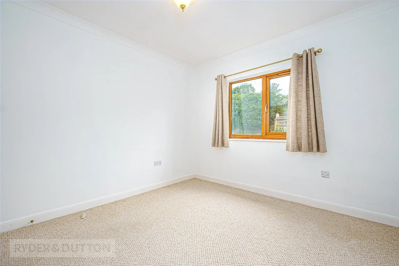 Victoria Mills, Holmfirth, HD9, photo 11