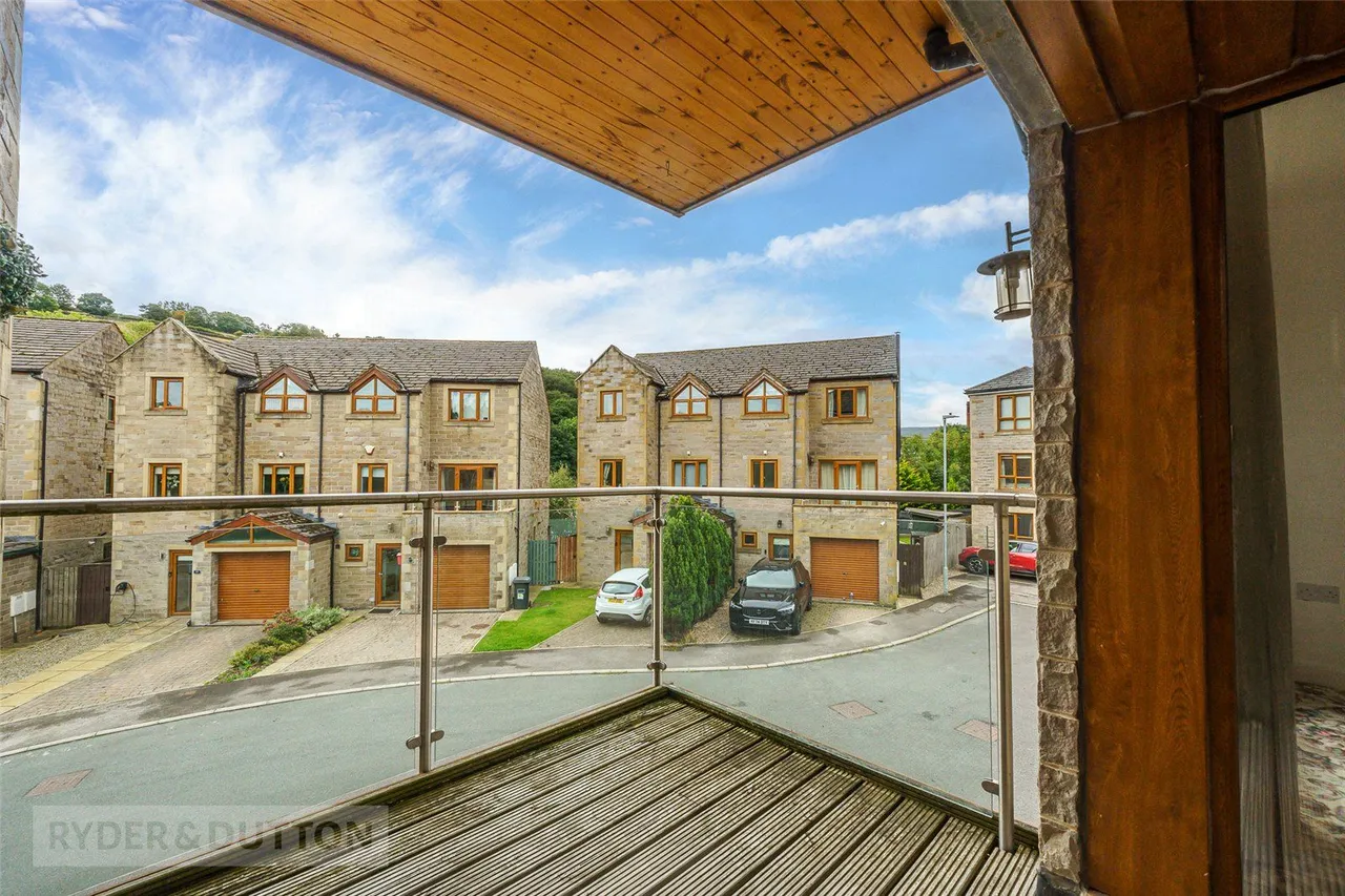 Victoria Mills, Holmfirth, HD9, photo 4