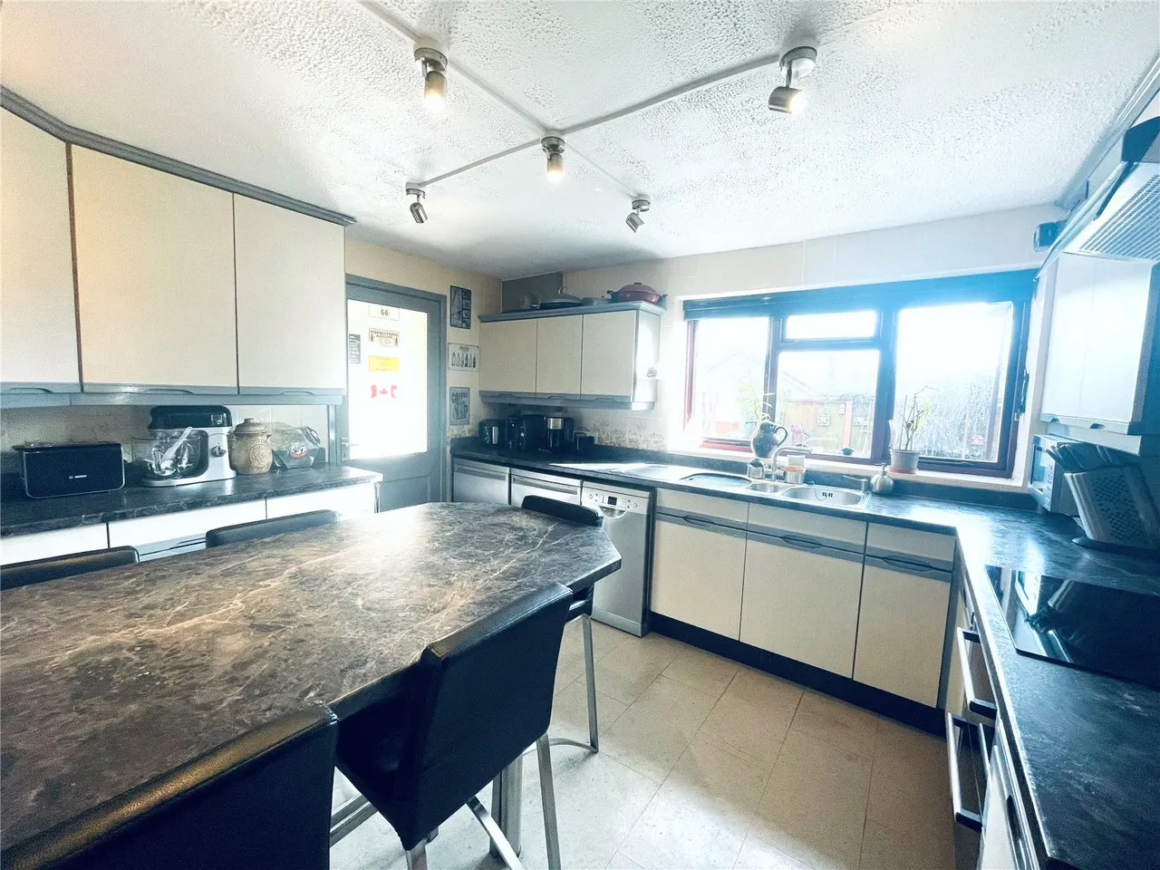 The Circuit, Cheadle Hulme, Cheadle, Greater Manchester, SK8, photo 14