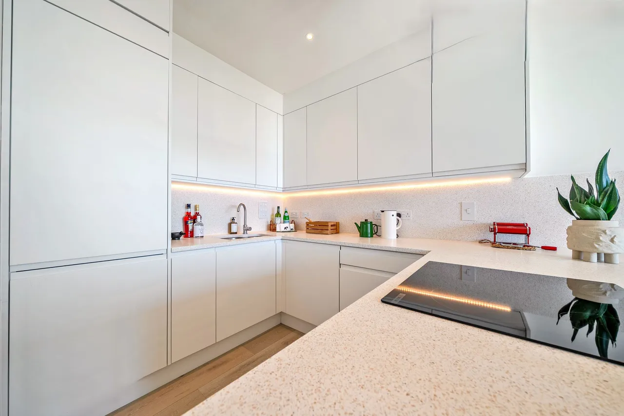 Shoreline Crescent, Folkestone, CT20, photo 12