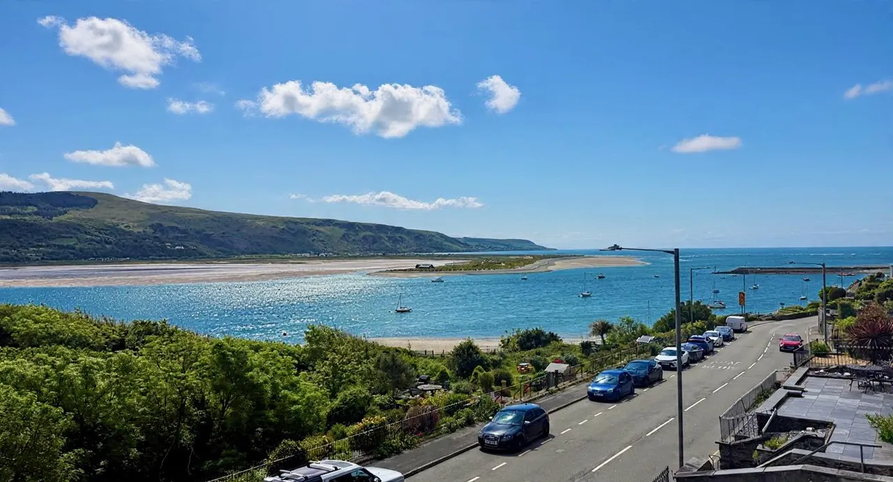 Porkington Terrace, Barmouth, LL42, photo 12