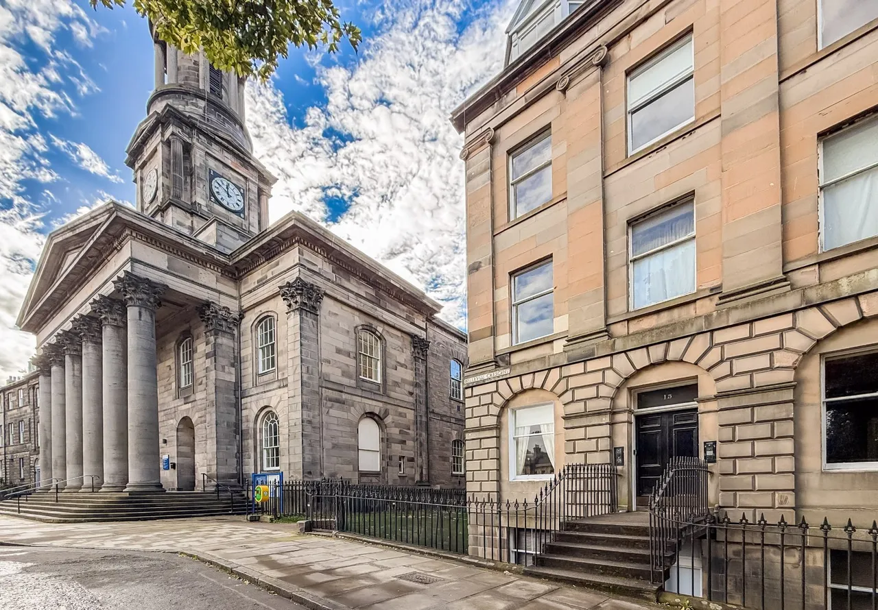 1 bed flat for sale, Bellevue Crescent, New Town, EH3