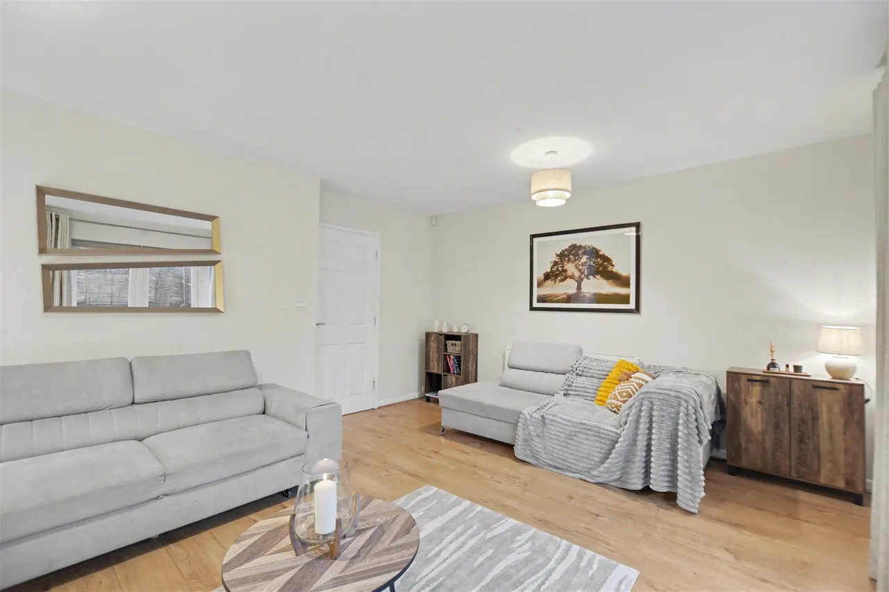 Festival Crescent, Trowell, NG9, photo 4