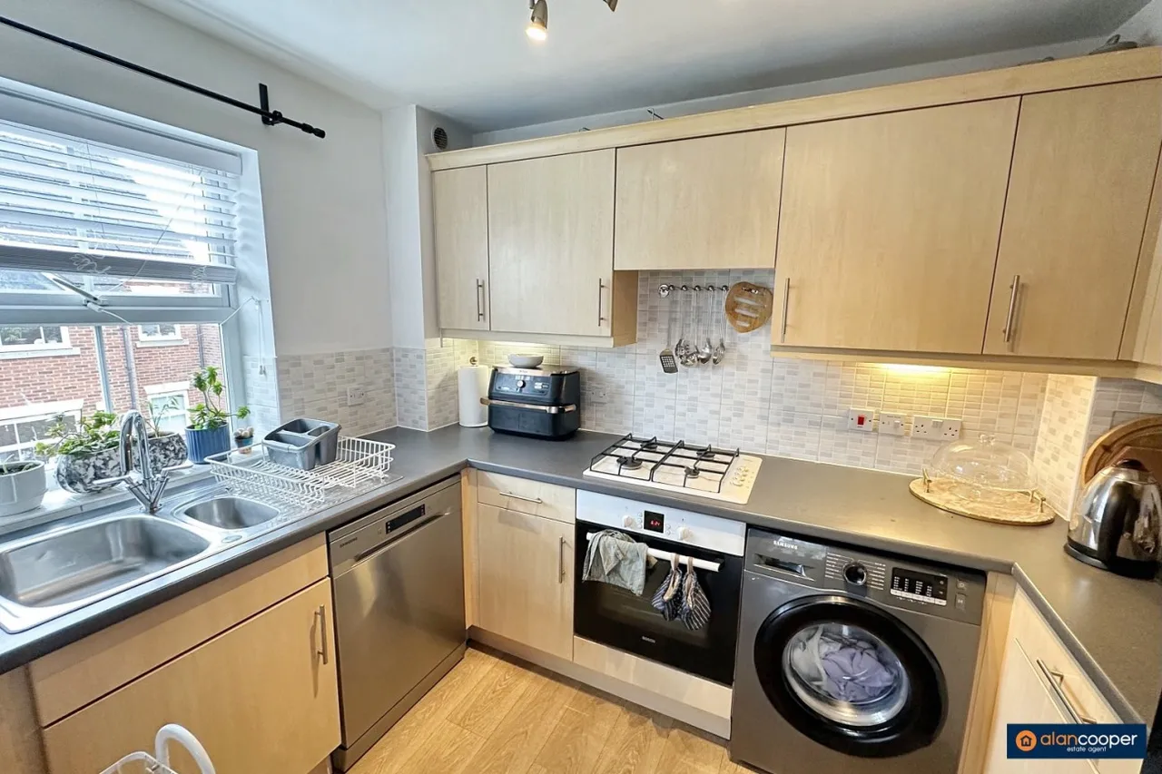 Clarkson Close, Nuneaton, CV11, photo 5