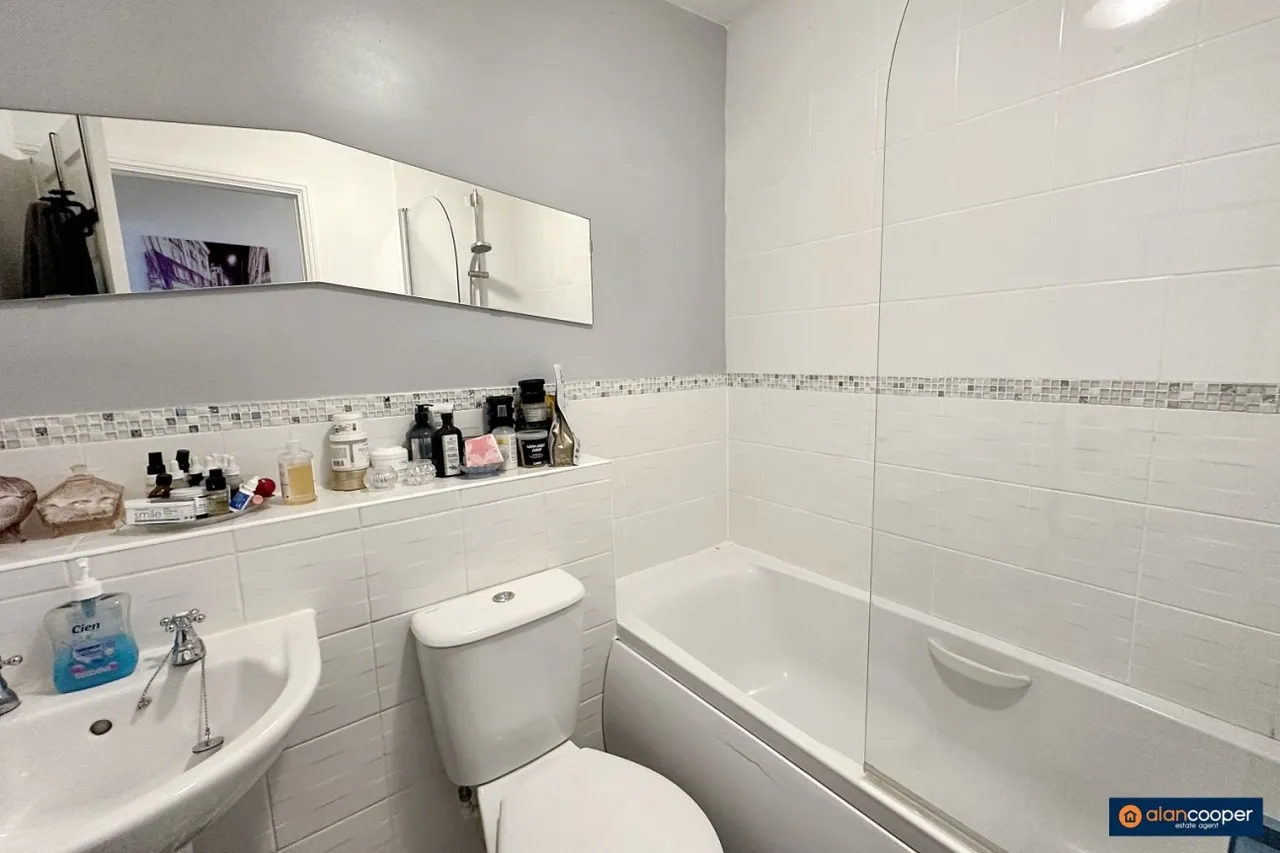 Clarkson Close, Nuneaton, CV11, photo 10