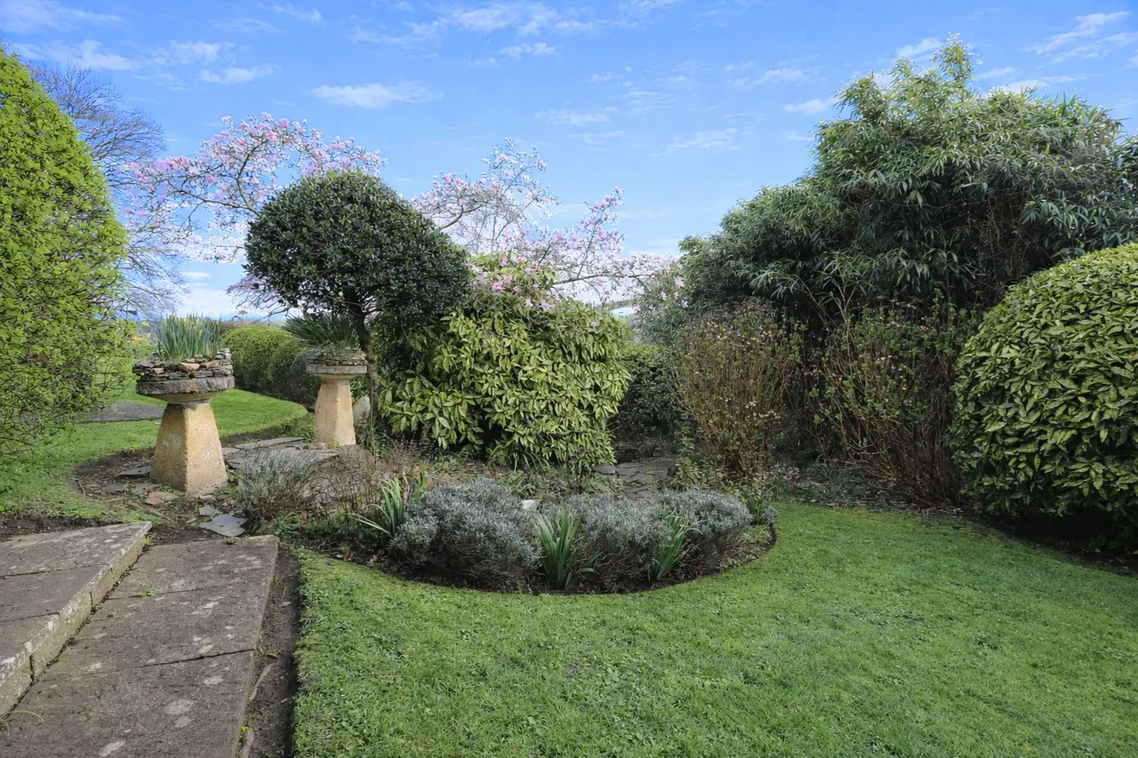 Chircombe Lane, Northam, photo 35