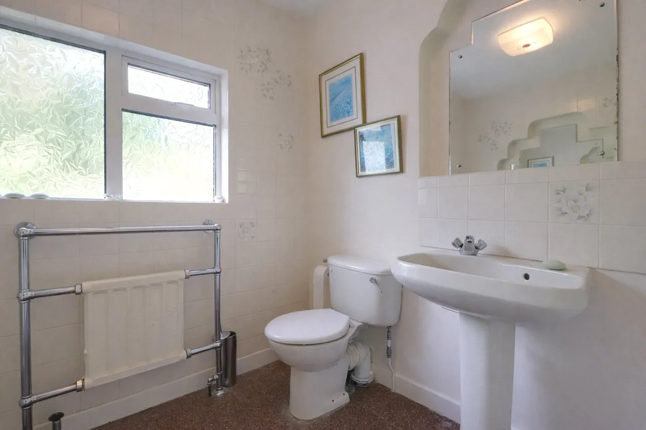 Chircombe Lane, Northam, photo 23