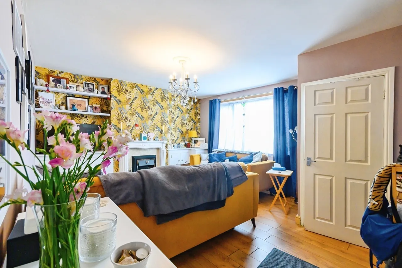 Manchester Road West, Little Hulton, Manchester, Greater Manchester, M38, photo 3