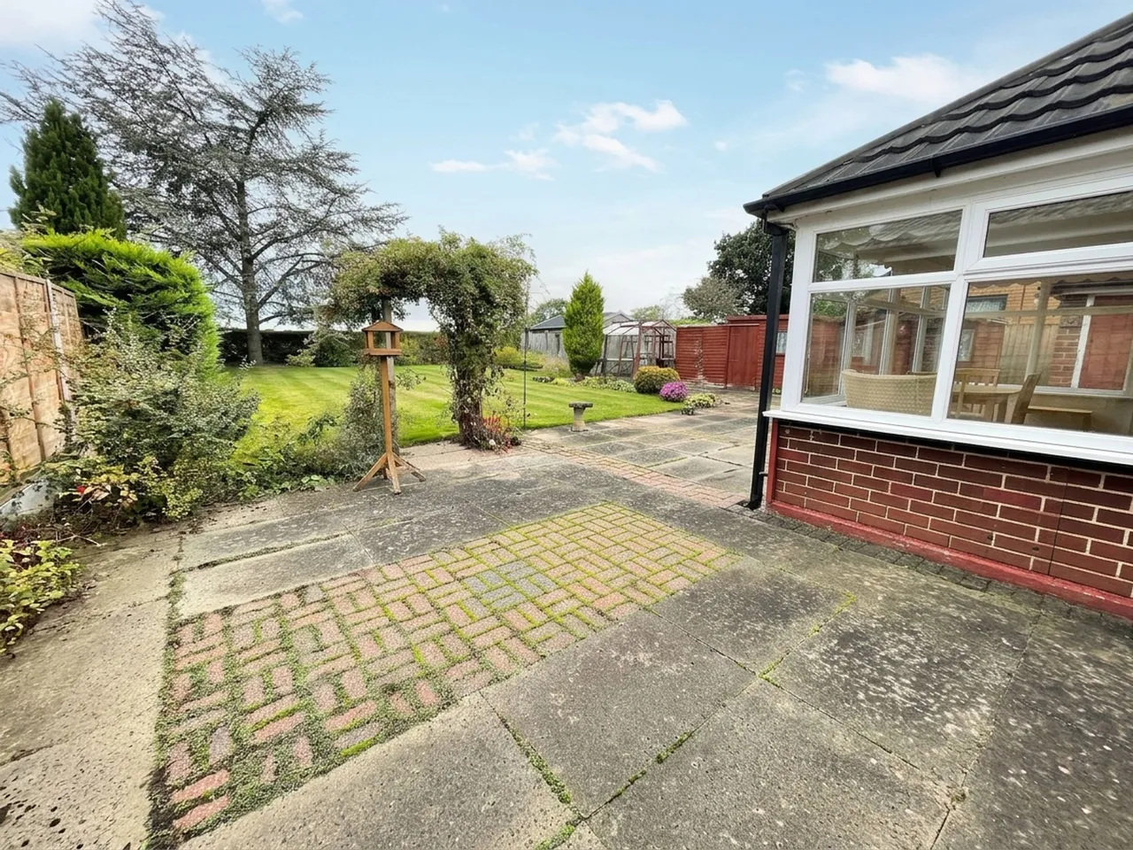 Lach Dennis, Northwich, photo 8