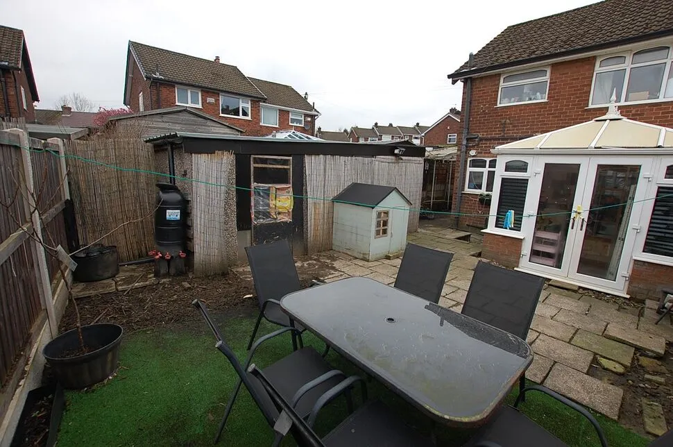 Stoneyfield, Stalybridge, SK15, photo 12