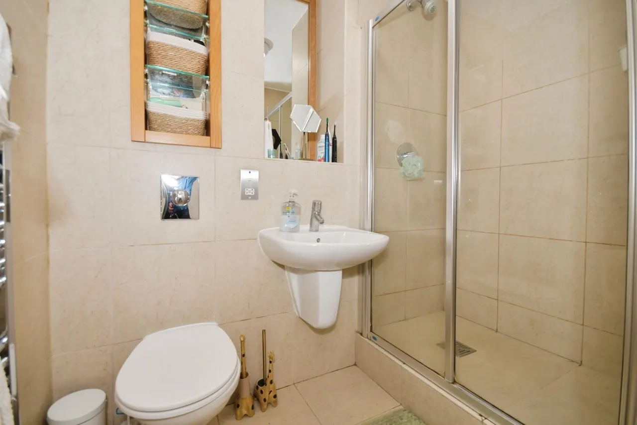 St. Marys Road, Sheffield, S2, photo 10