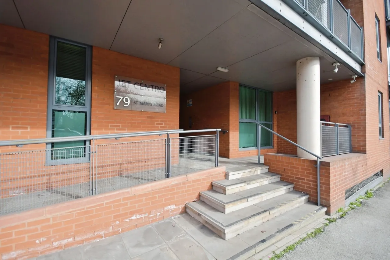 St. Marys Road, Sheffield, S2, photo 12