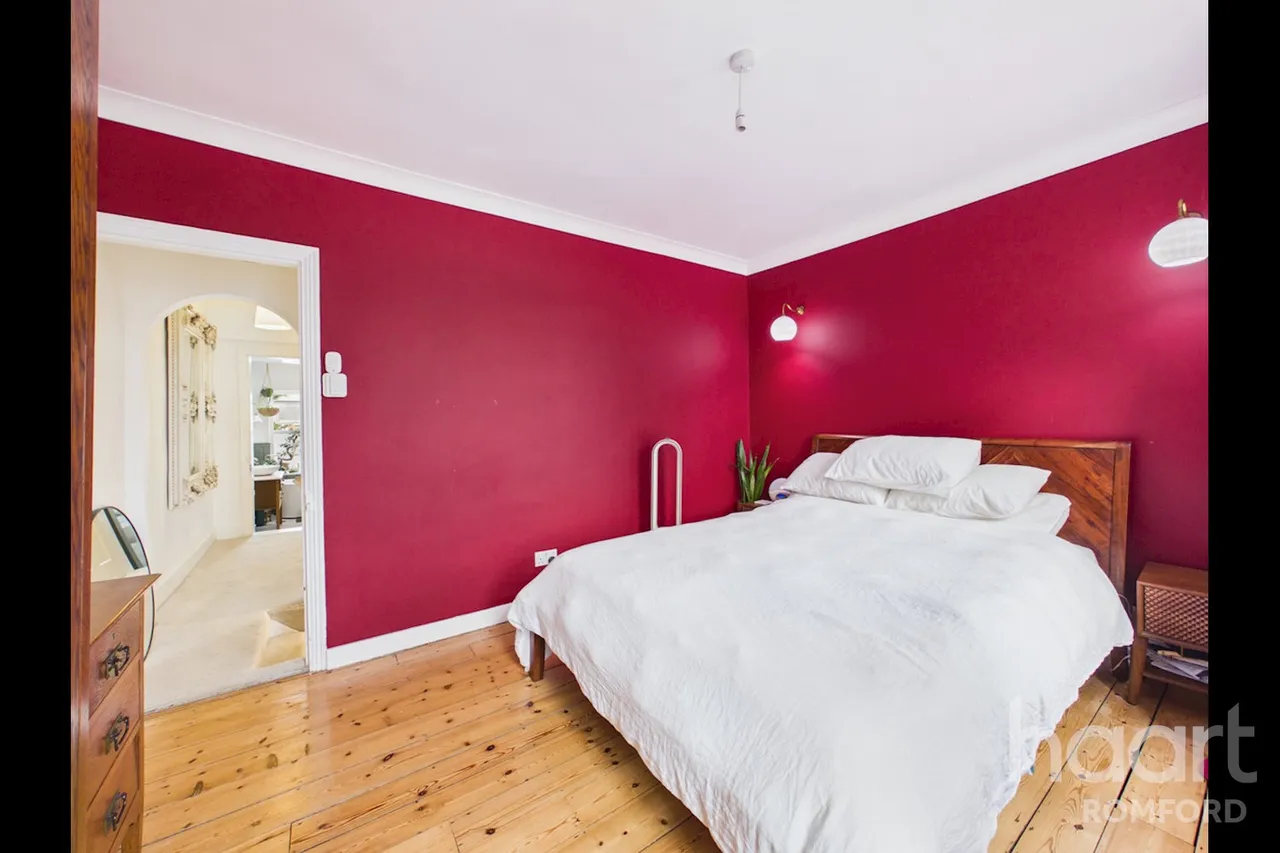 Cotleigh Road, Romford, RM7, photo 11