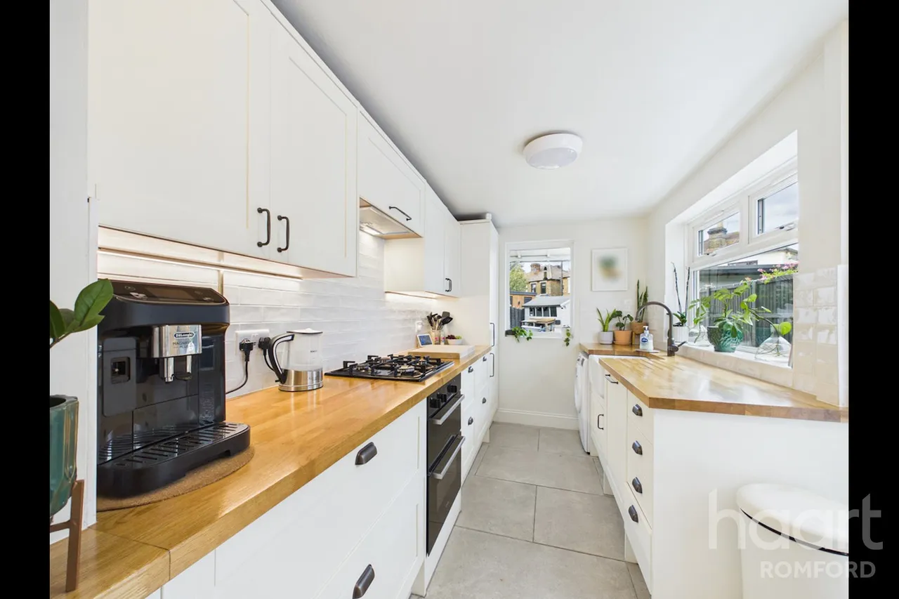 Cotleigh Road, Romford, RM7, photo 6