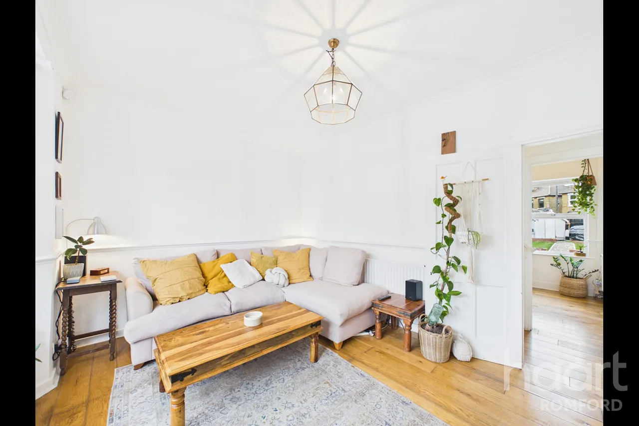 Cotleigh Road, Romford, RM7, photo 4