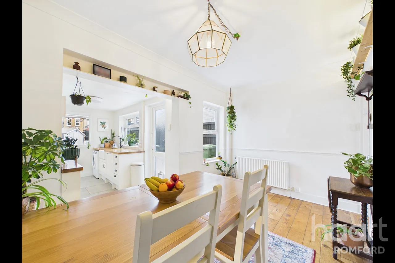 Cotleigh Road, Romford, RM7, photo 7
