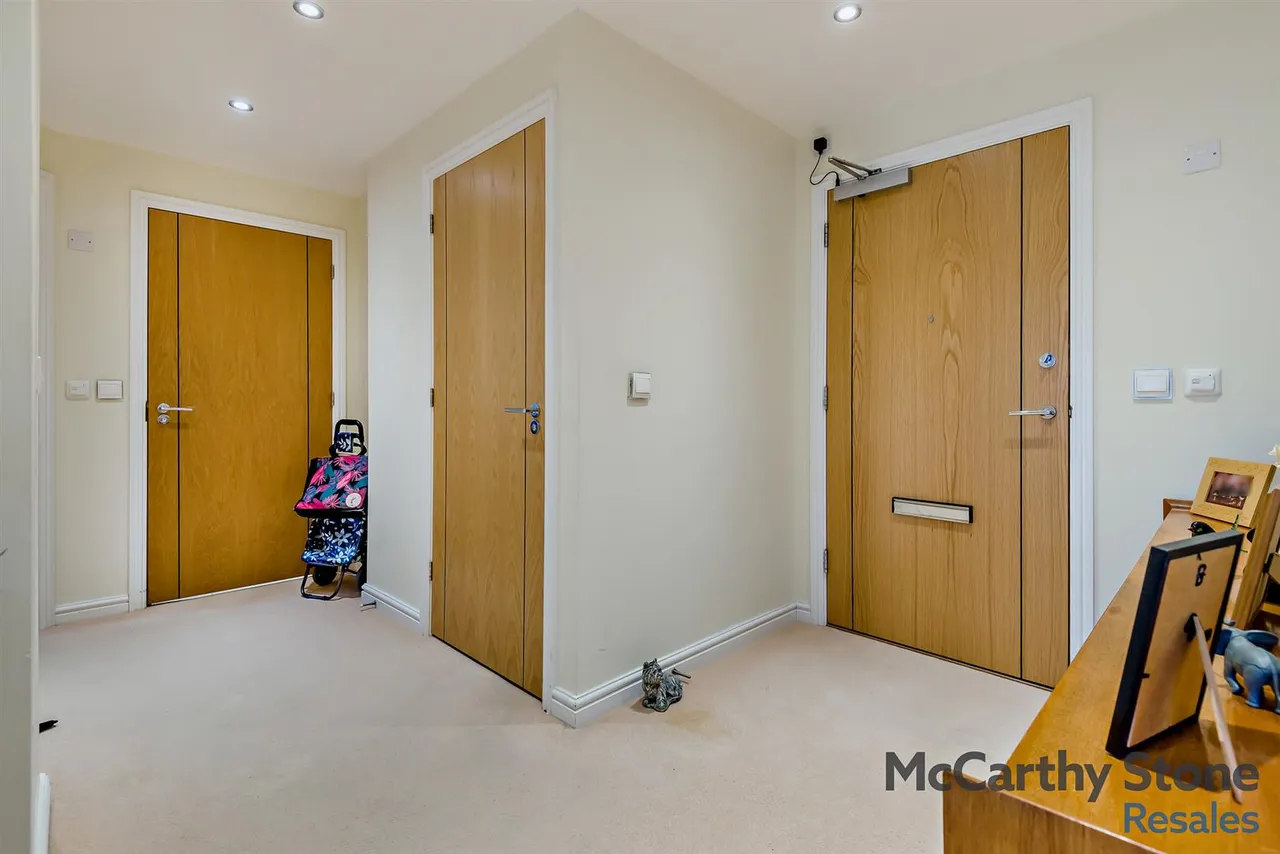Westmead Lane, Chippenham, SN15, photo 5