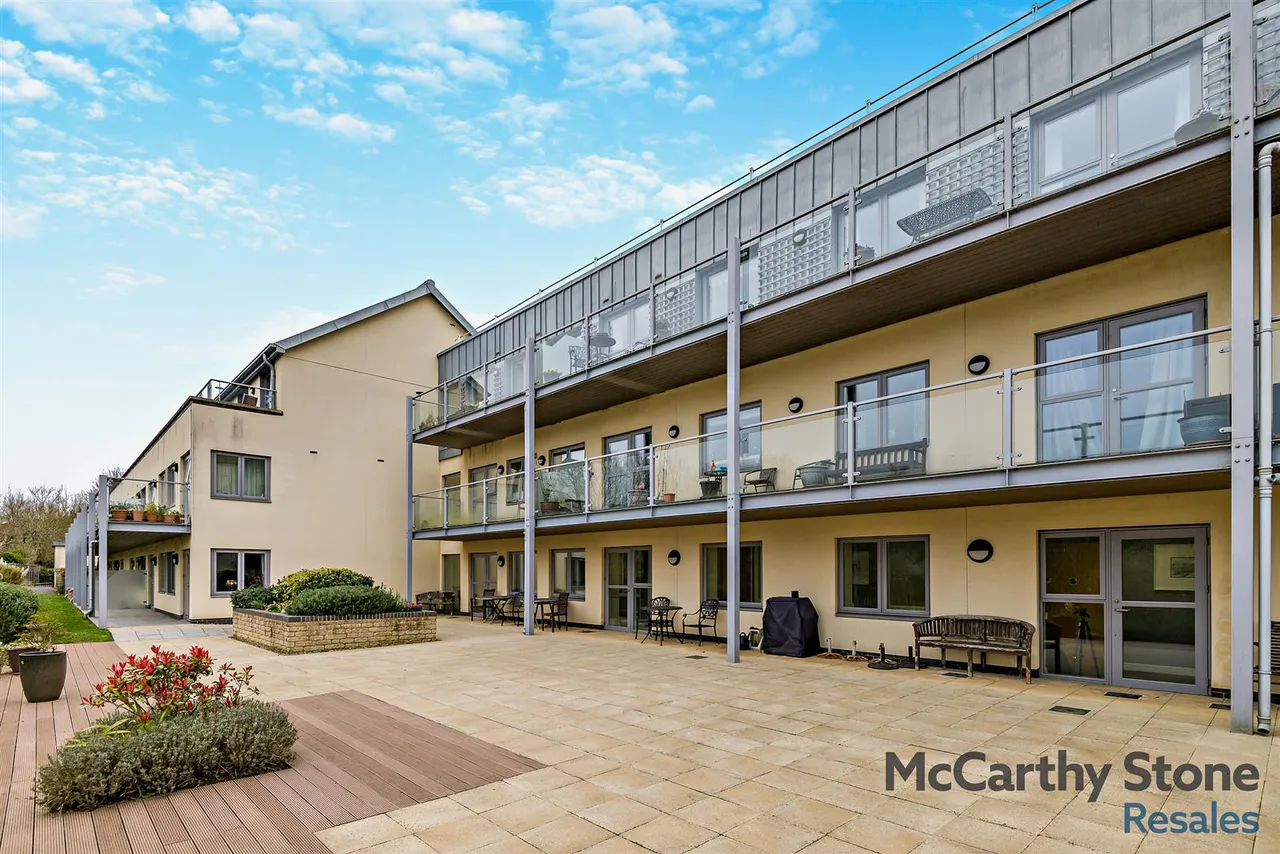 Westmead Lane, Chippenham, SN15, photo 17