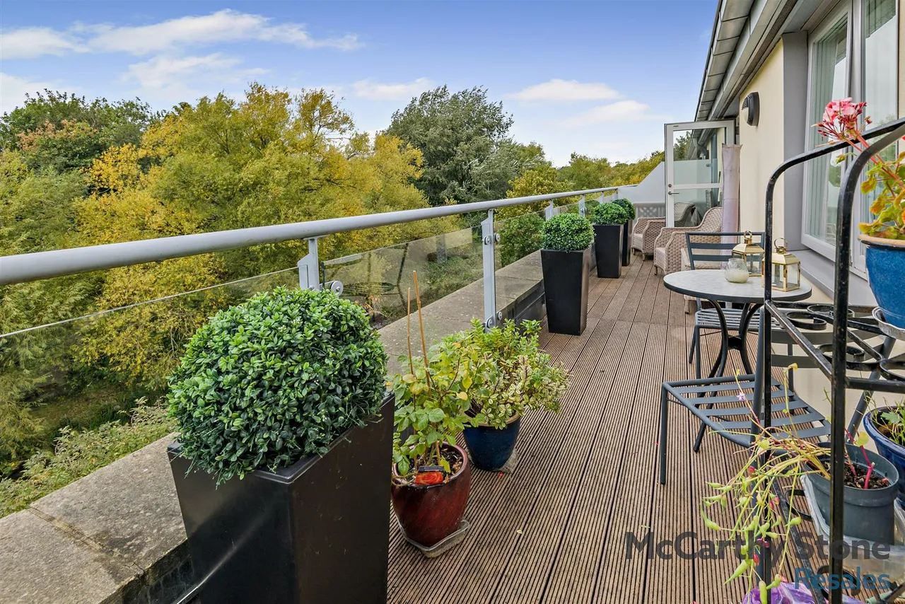 Westmead Lane, Chippenham, SN15, photo 10