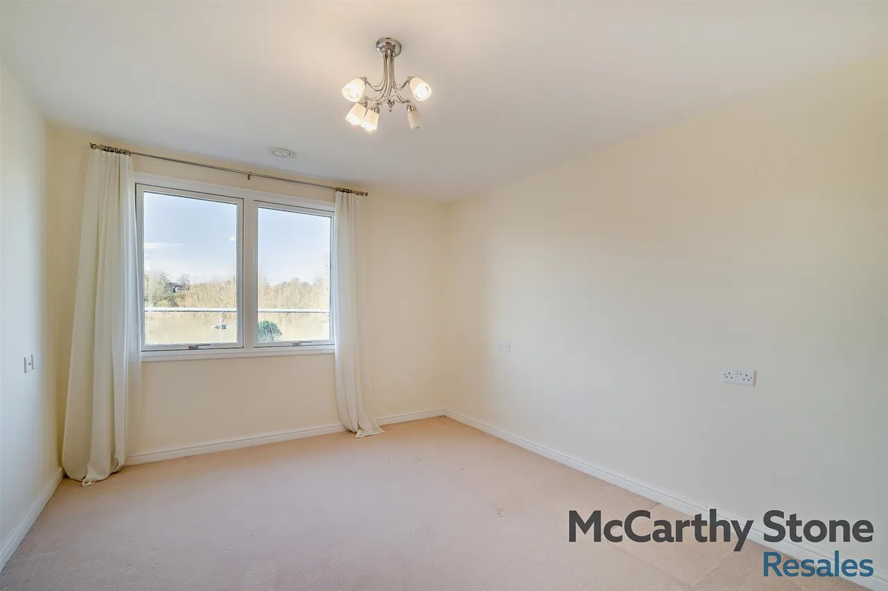 Westmead Lane, Chippenham, SN15, photo 8